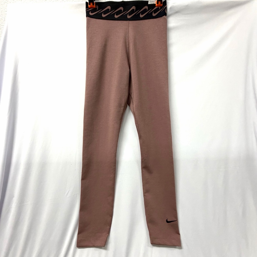 New Nike High-Waisted Leggings